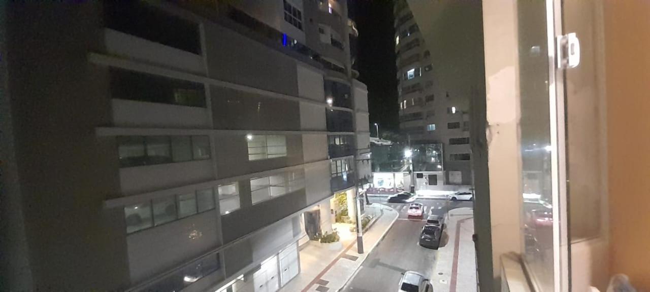Apartamento Apto Bc 100 Metros Do Mar E Roda Gigante