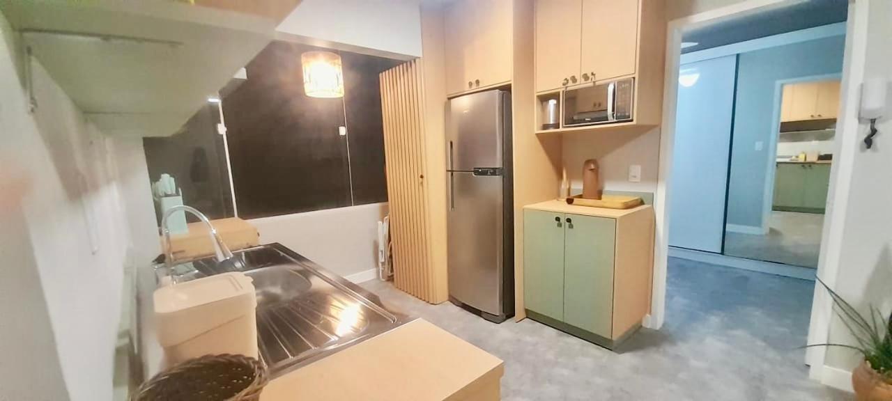 Apto Bc 100 Metros Do Mar E Roda Gigante Apartamento *