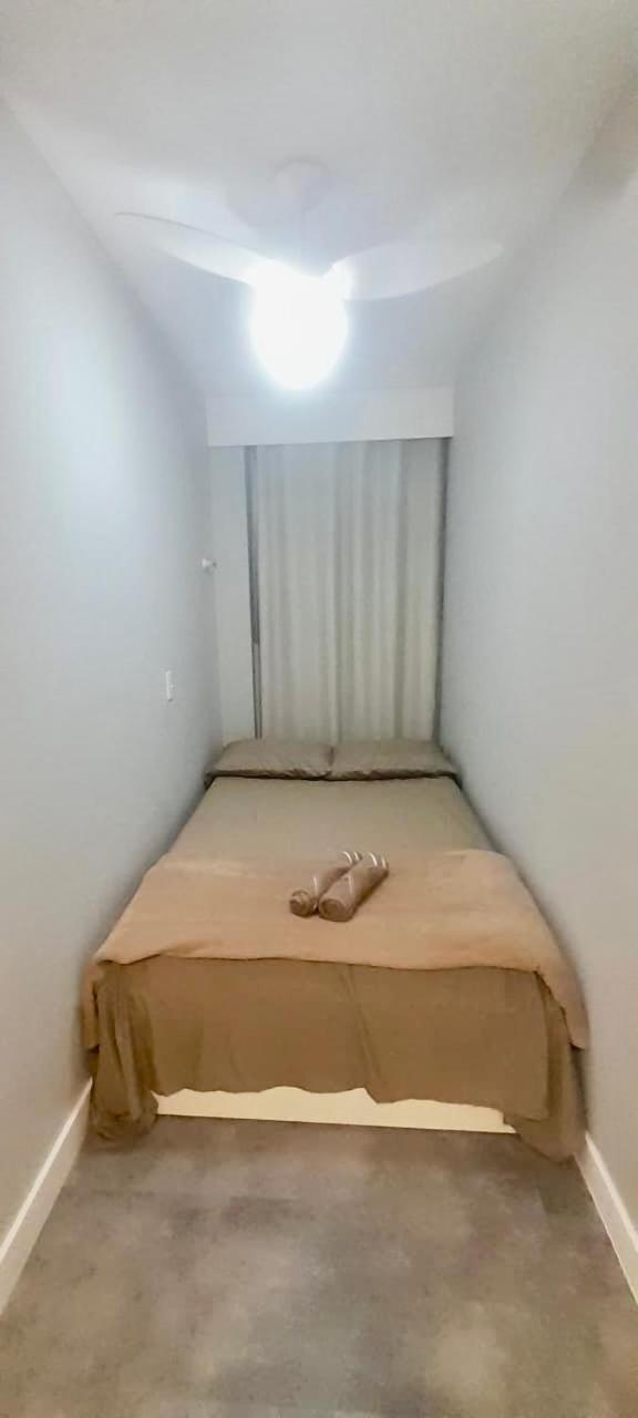 Apto Bc 100 Metros Do Mar E Roda Gigante Apartamento
